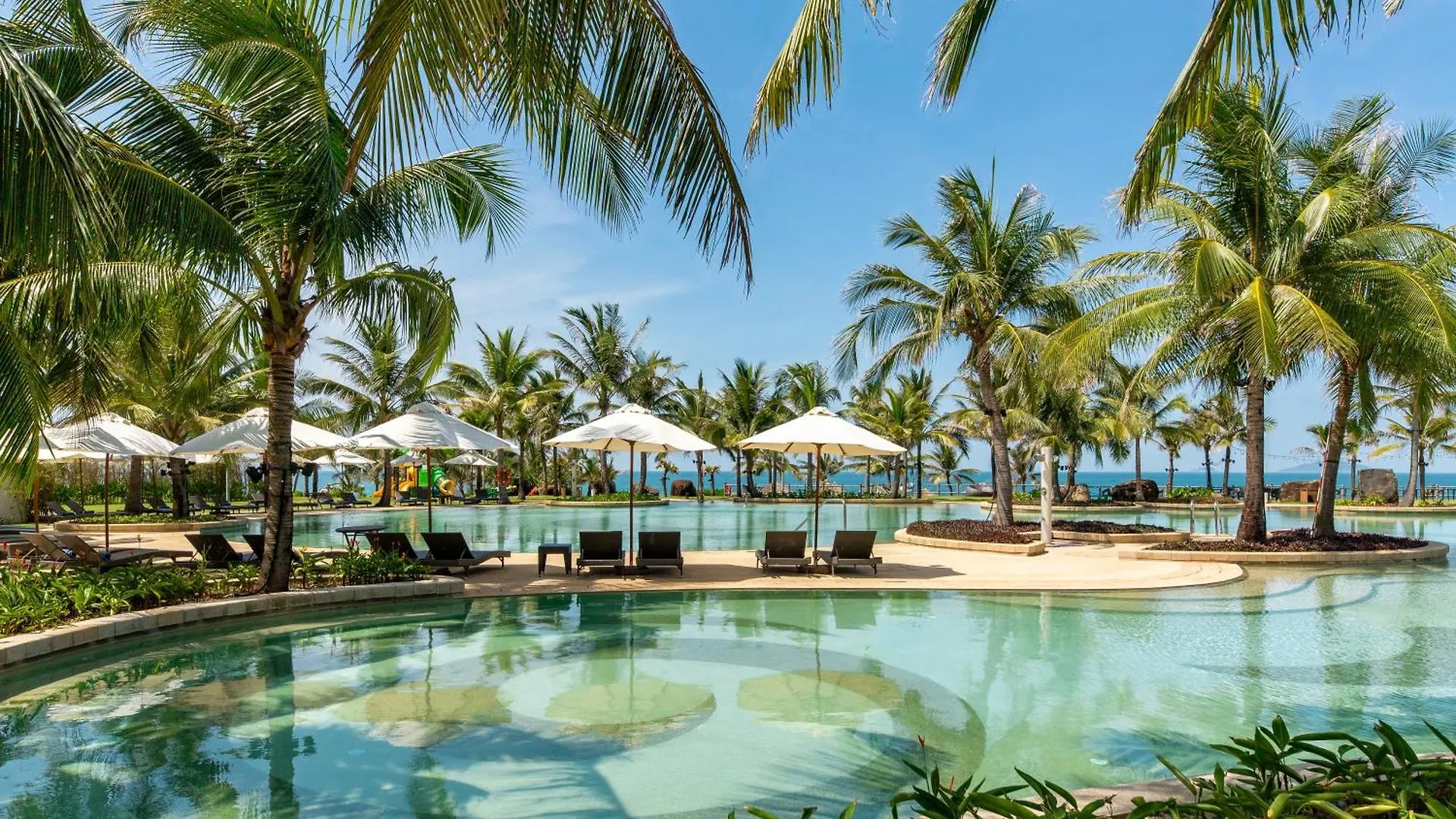 The Pearl Hoi An Aparthotel 5*,